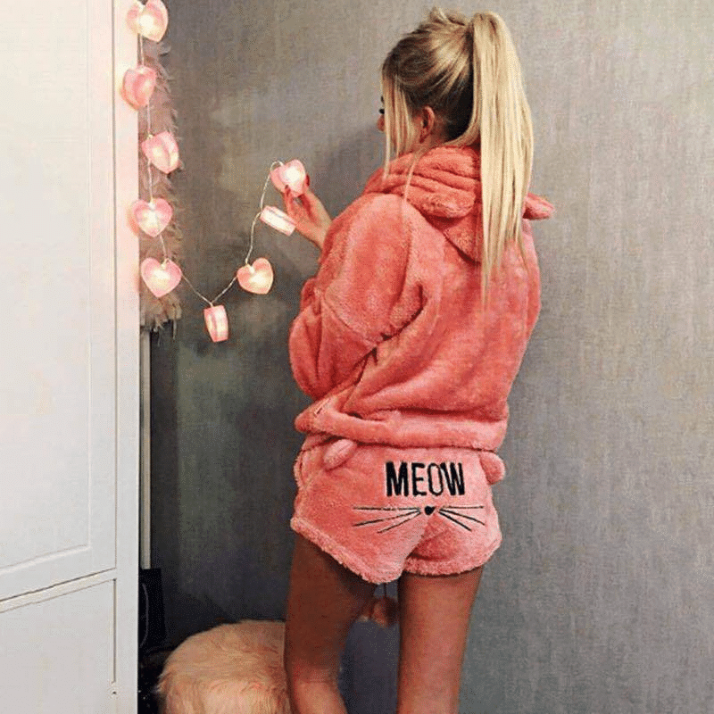 Flauschiger Mantel mit Kapuze& Katzeshorts Sets