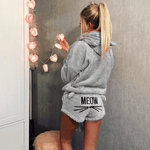 Flauschiger Mantel mit Kapuze& Katzeshorts Sets