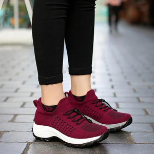 Bequeme rutschfeste Damen Wanderschuhe